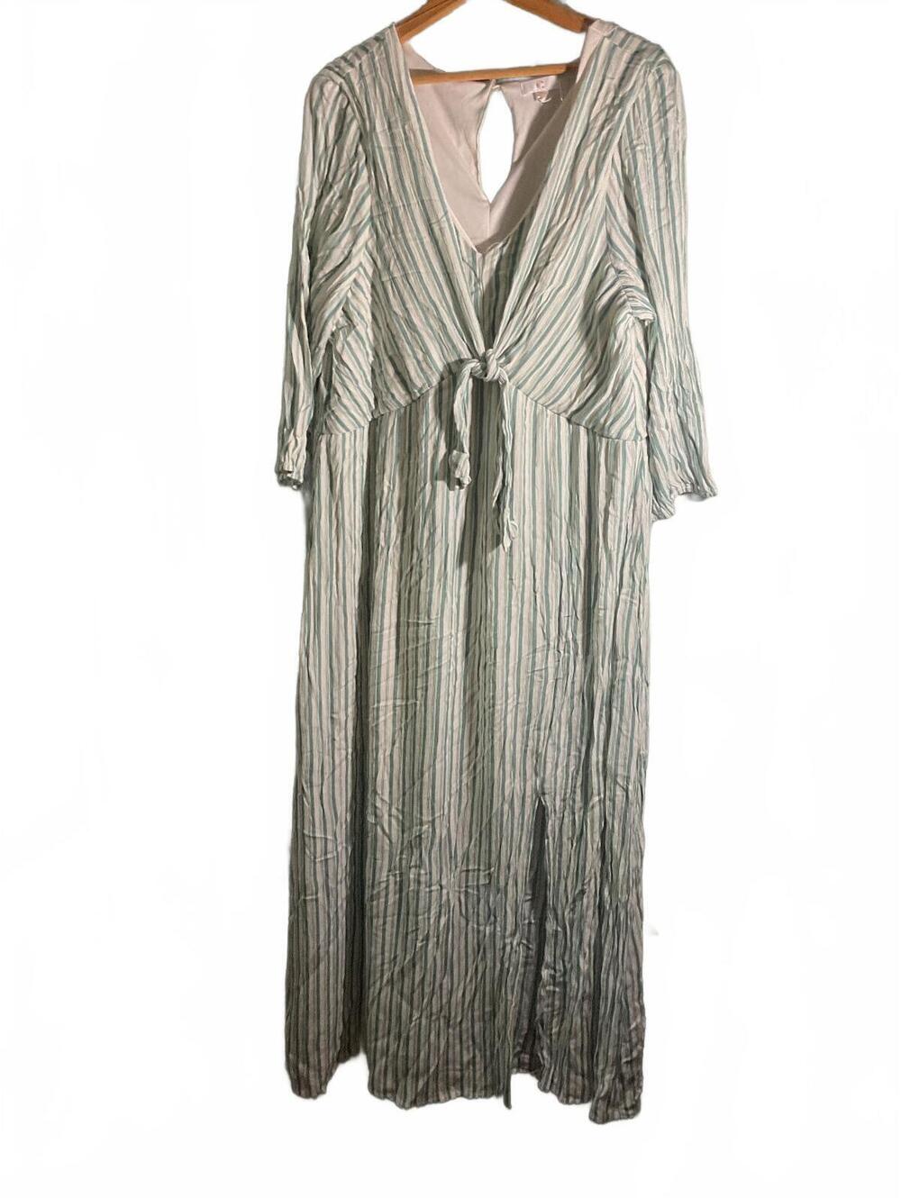 C Plus Size 2X Striped Long Sleeve Maxi Dress